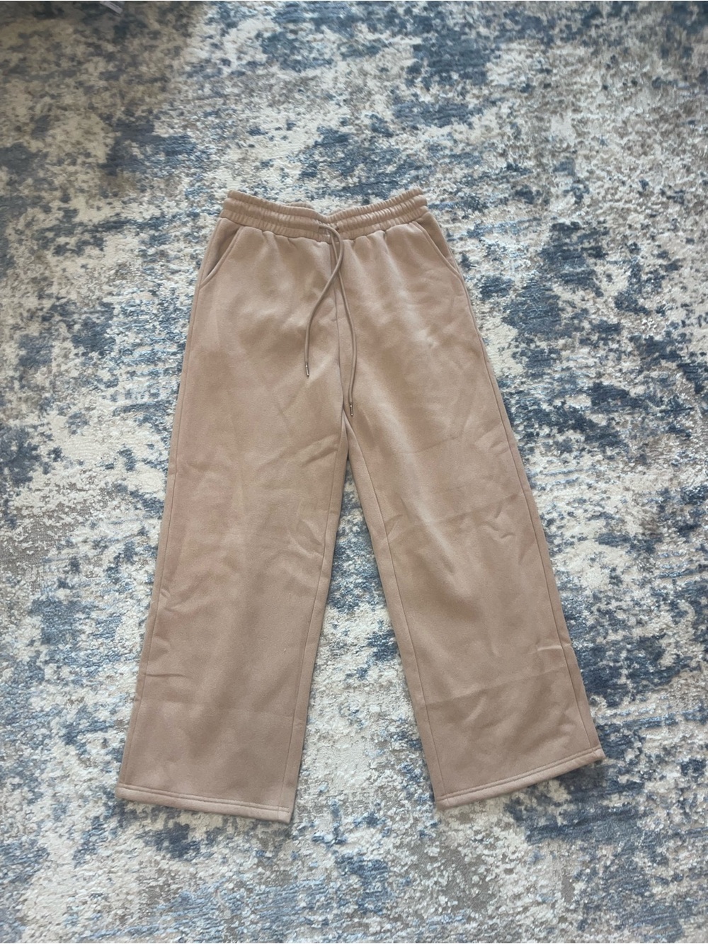 Wide leg sweatpants
